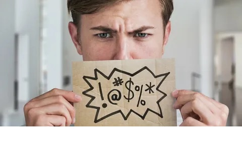 Ругательства повышают силу и мотивацию, не снижая самоконтроль.